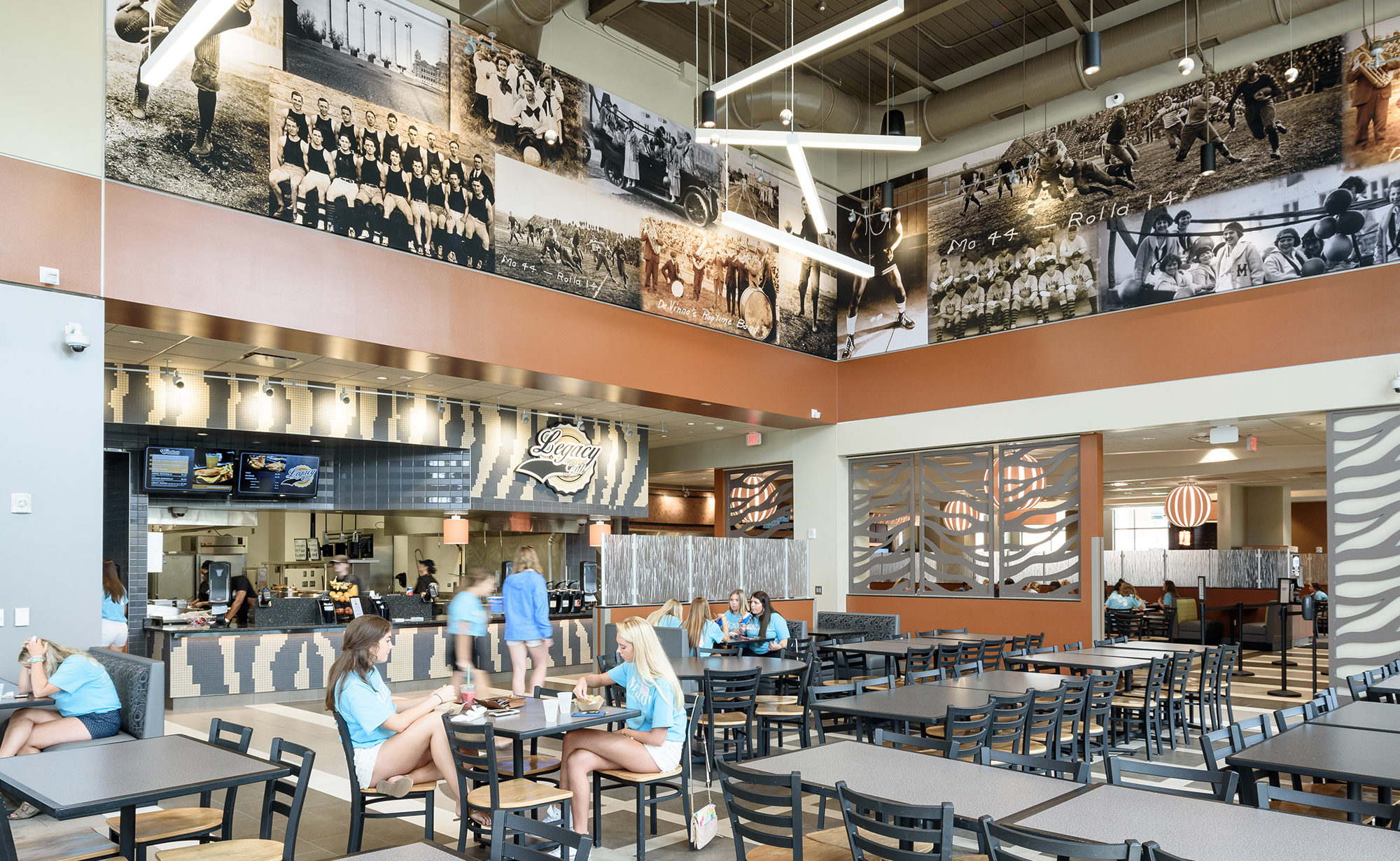 Missouri-Dobbs-Dining